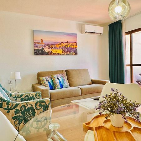 Pueblo Evita Premium Suites Benalmádena Eksteriør billede