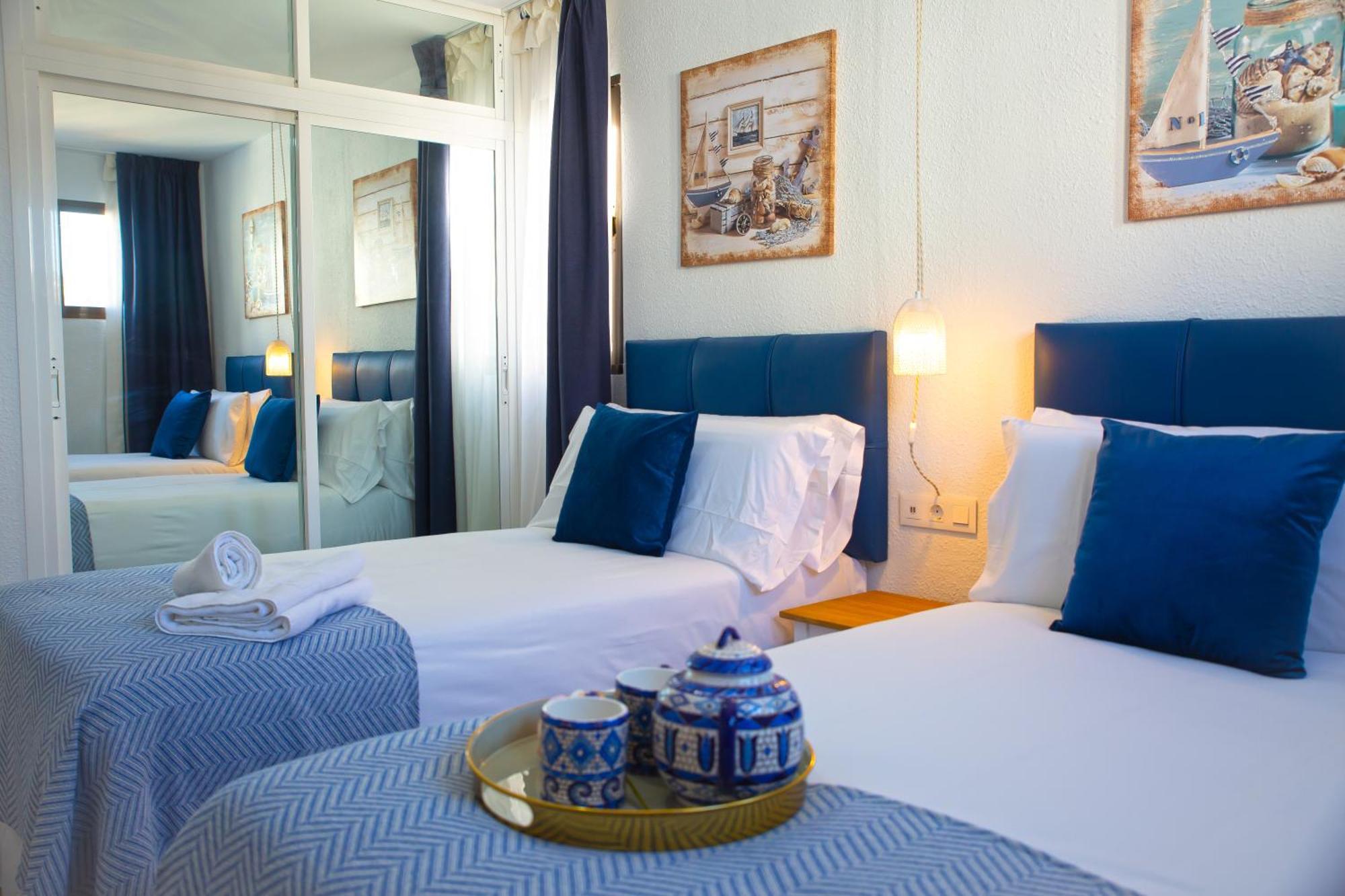 Pueblo Evita Premium Suites Benalmádena Eksteriør billede